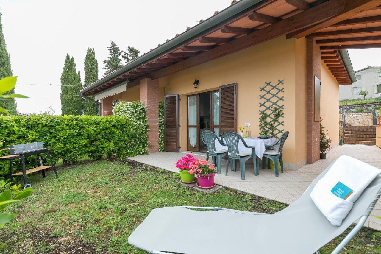 Noi 2 Vacanze - Il Nido Di Gina Contignano Eksteriør bilde